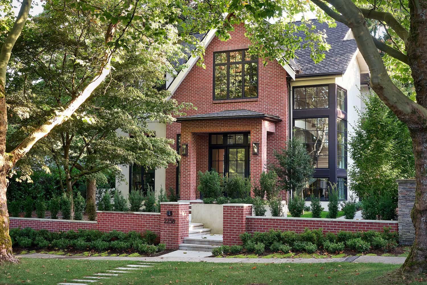 West Dunbar, Custom Homes