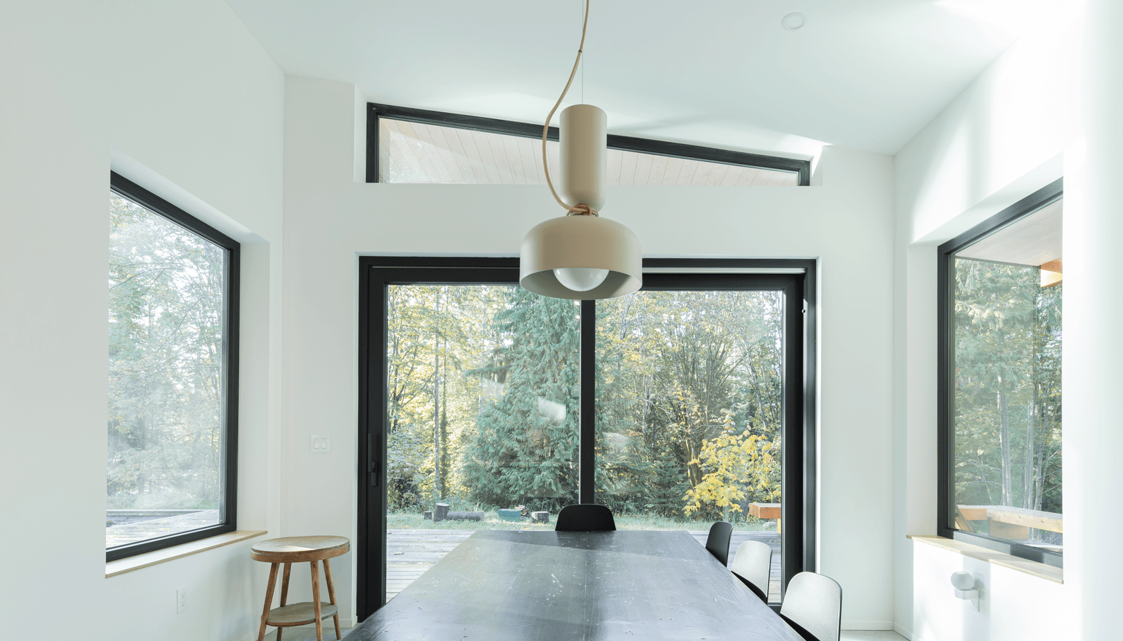 Gibsons, Interior Design